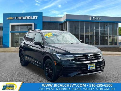 2022 Volkswagen Tiguan 2.0T SE R-Line Black