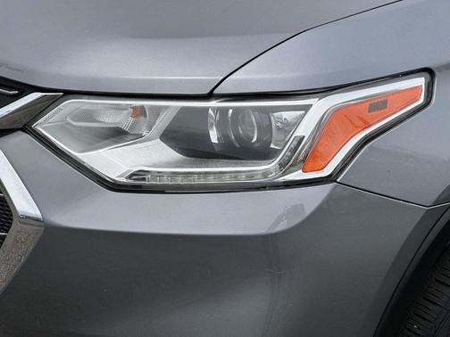Gray 2019 Chevrolet Traverse LT Leather
