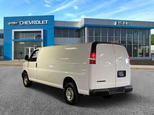 2023 Chevrolet Express 2500 Work Van