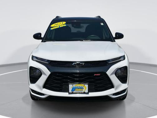 White 2023 Chevrolet Trailblazer RS