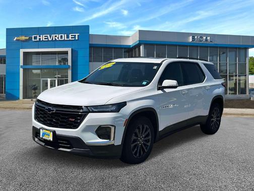 2023 Chevrolet Traverse RS
