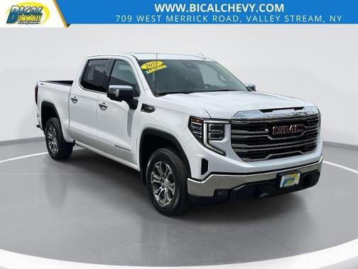 White 2025 GMC Sierra 1500 SLT