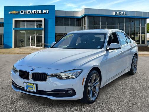 2017 BMW 330 i xDrive