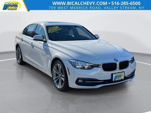 2017 BMW 330 i xDrive