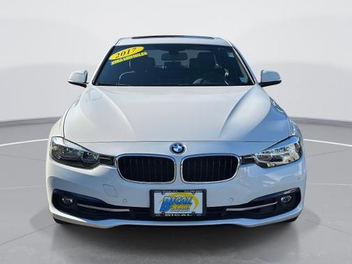 2017 BMW 330 i xDrive