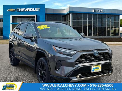 2022 Toyota RAV4 Hybrid SE