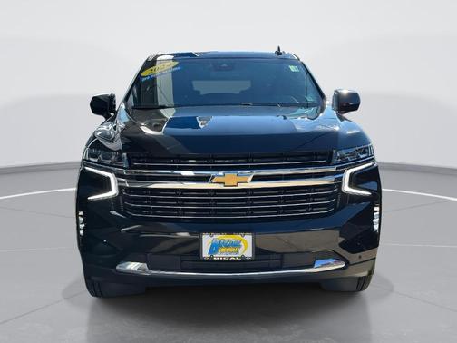 2024 Chevrolet Suburban LT