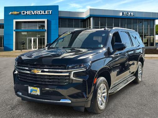 2024 Chevrolet Suburban LT