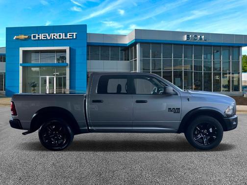 2024 RAM 1500 Classic SLT