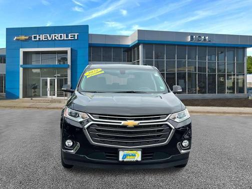 2021 Chevrolet Traverse LT Cloth