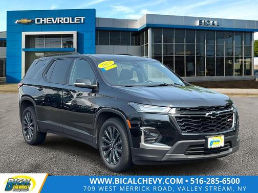 2022 Chevrolet Traverse RS