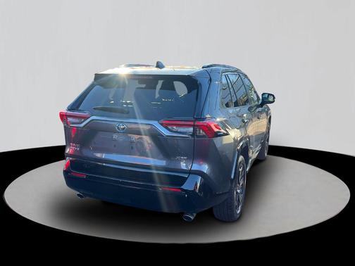 2021 Toyota RAV4 Prime XSE