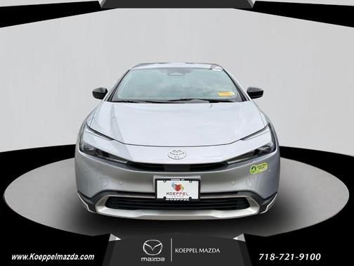 CUTTING EDGE 2023 Toyota Prius Prime SE