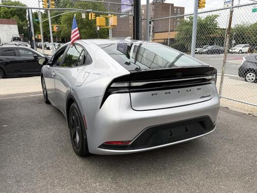 CUTTING EDGE 2023 Toyota Prius Prime SE