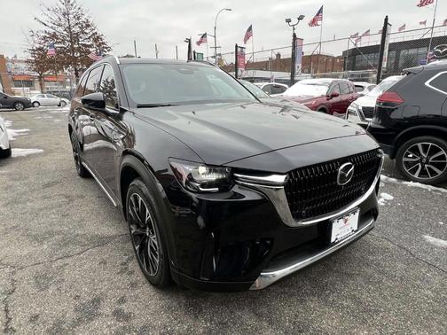 2024 Mazda CX-90 PHEV Premium Plus