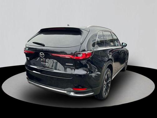 2024 Mazda CX-90 PHEV Premium Plus