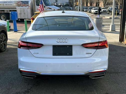 2024 Audi A5 Sportback 45 S line quattro Premium