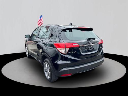 Crystal Black Pearl 2020 Honda HR-V LX