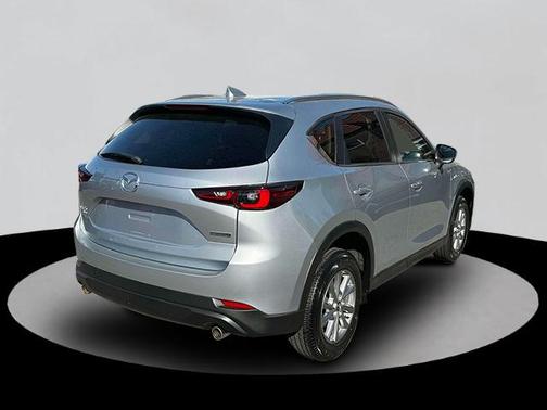 2022 Mazda CX-5 2.5 S Preferred Package