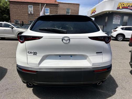 Snowflake White Pearl 2023 Mazda CX-30 Premium Package