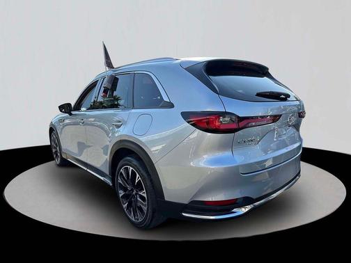 2024 Mazda CX-90 Premium