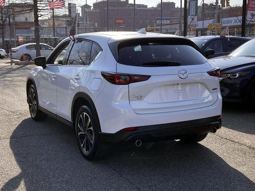 Rhodium White Metallic 2023 Mazda CX-5 2.5 S Premium