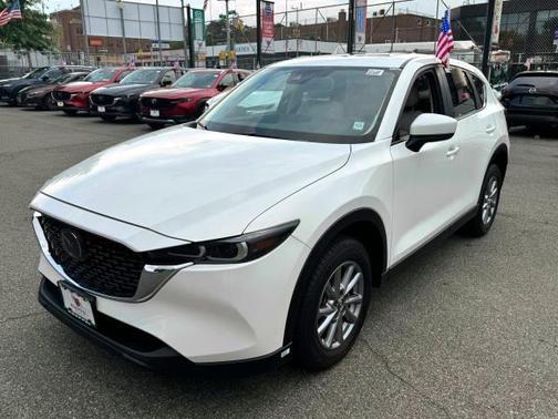 2022 Mazda CX-5 2.5 S Preferred Package