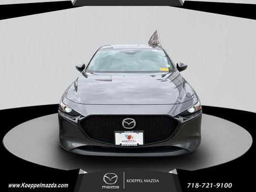 Machine Gray Metallic 2025 Mazda Mazda3 FWD w/Preferred Package