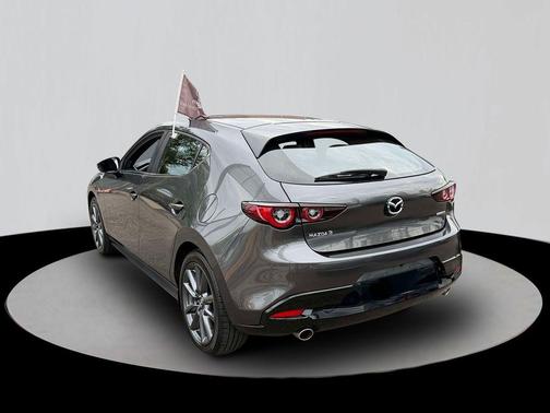 Machine Gray Metallic 2025 Mazda Mazda3 FWD w/Preferred Package