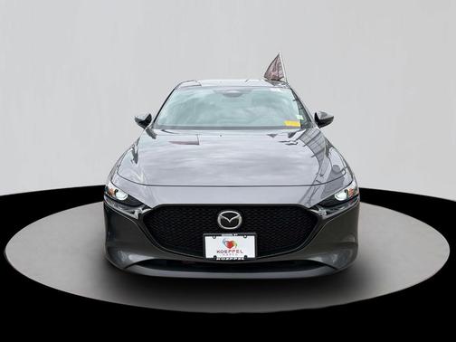 Machine Gray Metallic 2025 Mazda Mazda3 FWD w/Preferred Package