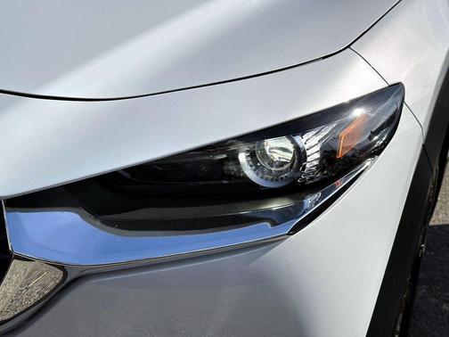 2025 Mazda CX-30 Select