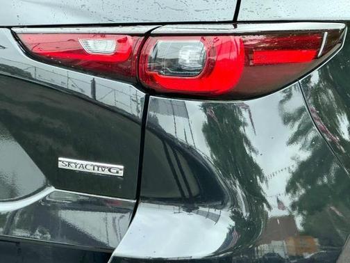 2022 Mazda CX-5 2.5 S Preferred Package