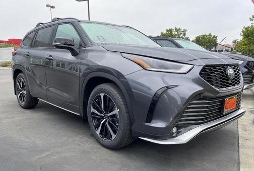 2025 Toyota Highlander XSE