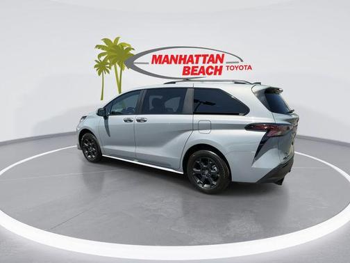 Cement 2025 Toyota Sienna Woodland Edition
