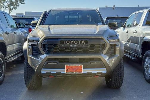 2026 Toyota Tacoma Hybrid TRD Off Road