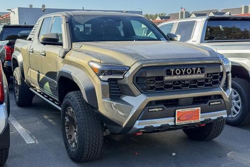 2026 Toyota Tacoma Hybrid TRD Off Road
