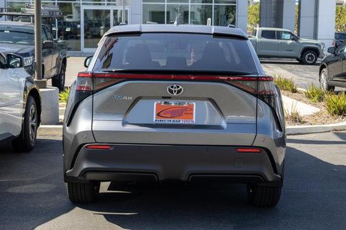 2025 Toyota bZ4X XLE