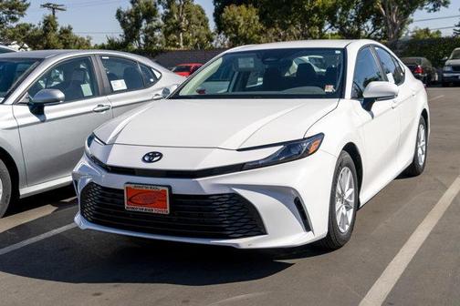 2026 Toyota Camry LE