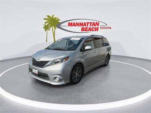 2017 Toyota Sienna SE