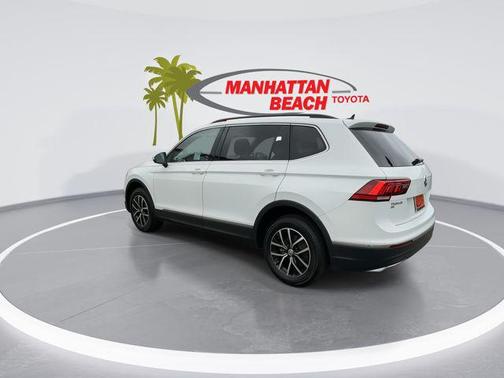 Pure White 2021 Volkswagen Tiguan 2.0T SE