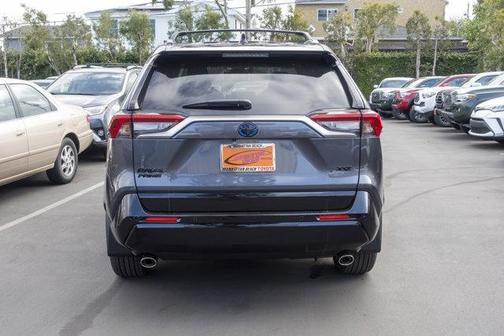 2025 Toyota RAV4 Hybrid SE