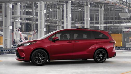 2025 Toyota Sienna XSE 7 Passenger