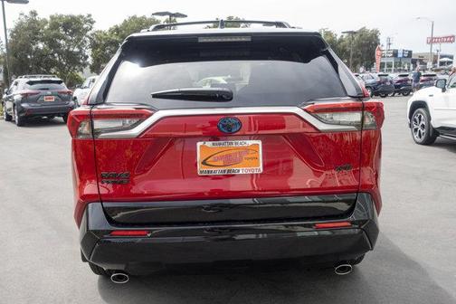 2025 Toyota RAV4 Hybrid SE