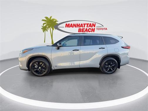 2024 Toyota Highlander Hybrid XLE
