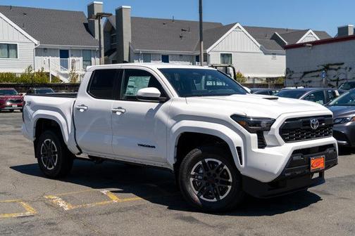 2025 Toyota Tacoma TRD Sport