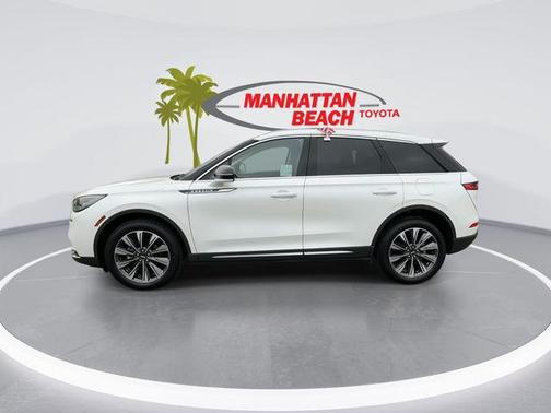 PRISTINE WHITE MET TRI-COAT 2020 Lincoln Corsair Reserve