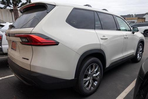 2025 Toyota Grand Highlander Limited