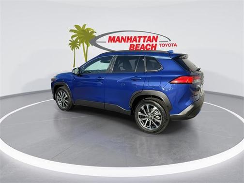 2023 Toyota Corolla Cross XLE