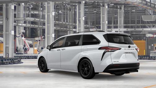 Ice Cap 2026 Toyota Sienna Woodland Edition
