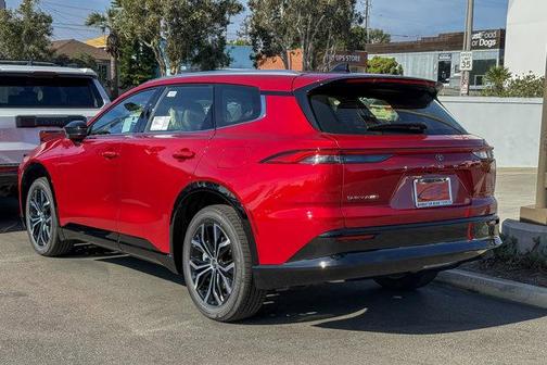 2026 Toyota Crown Signia XLE